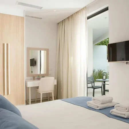 Readmyhostprofile! Luxury 4 Bedroom With Pool Apartament *