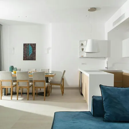 Apartment Readmyhostprofile! Luxury 4 Bedroom With Pool